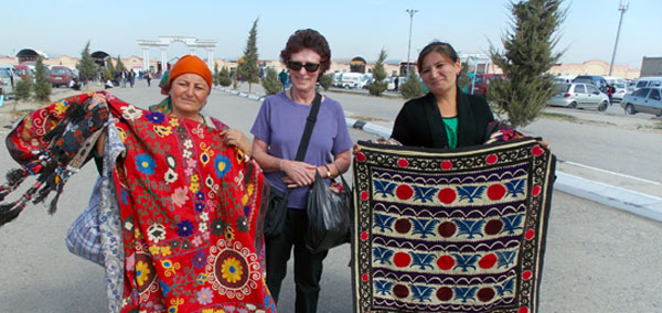 Souvenir Ladies Uzbekistan Tour